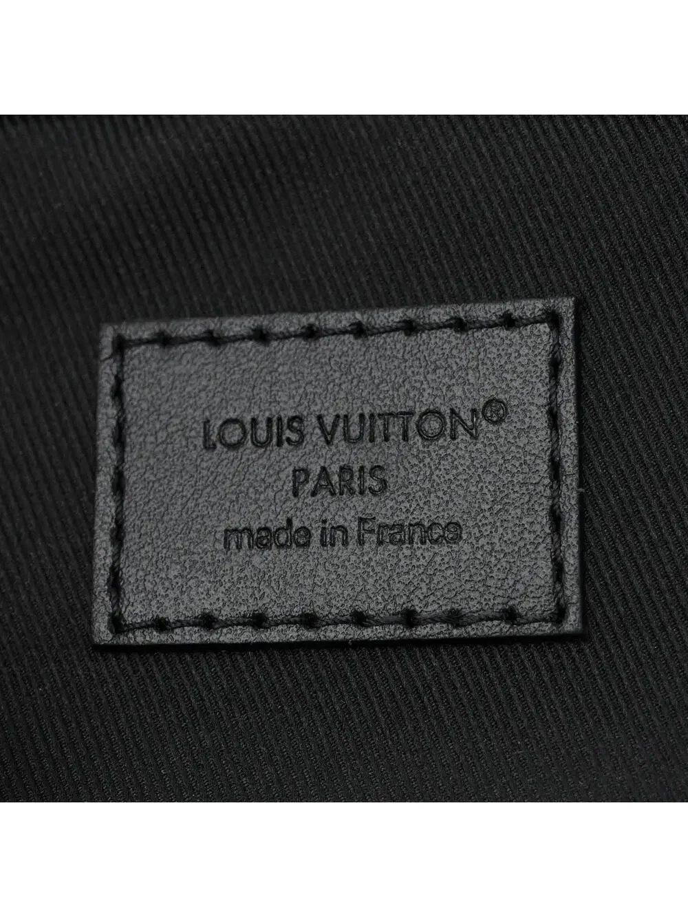 Louis Vuitton Eclipse Avenue Slingbag #322703L17B